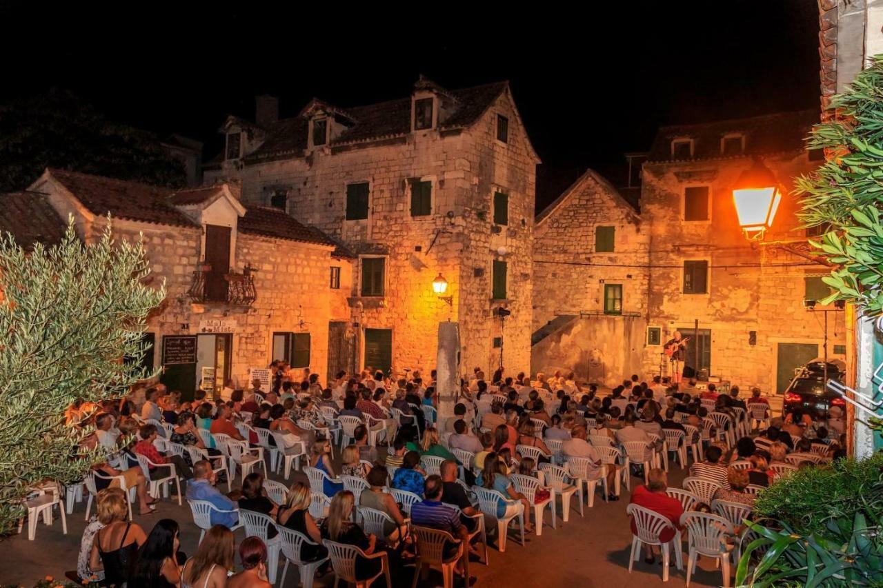 Apartman Visic 1692 Kaštela Exterior foto